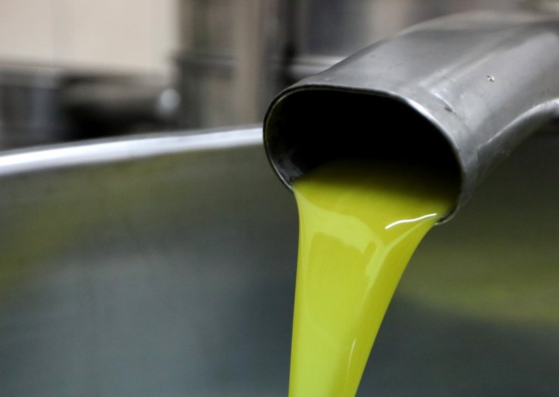 Cijena maslinovog ulja skače u nebo, litra će stajati dvostruko više nego lani
