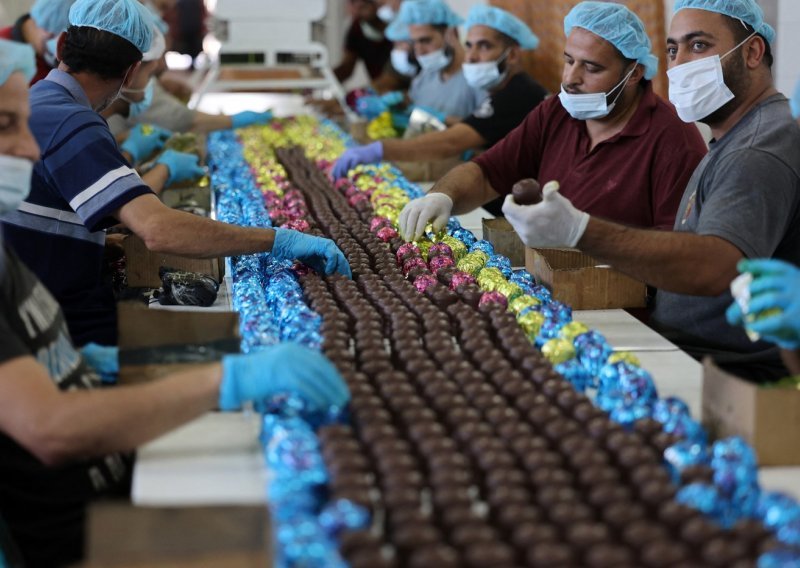 Rastu cijena čokolade nema kraja, potražnja ne slabi. Kako je to moguće?