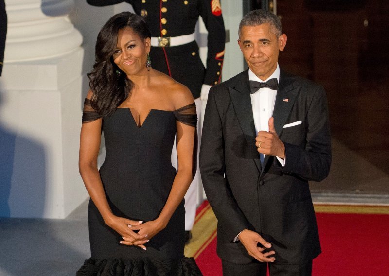 Michelle uz ljubavnu playlistu poručila Obami: 'Moj si zauvijek'